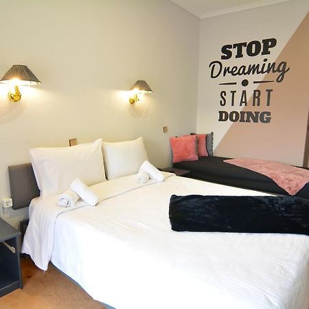 King Alexander Hotel Lerin Kültér fotó