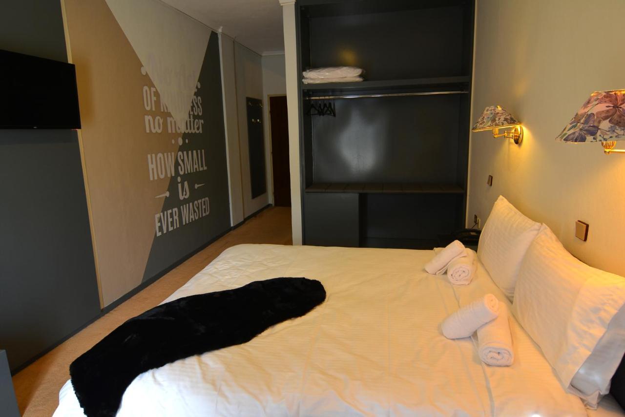 King Alexander Hotel Lerin Kültér fotó