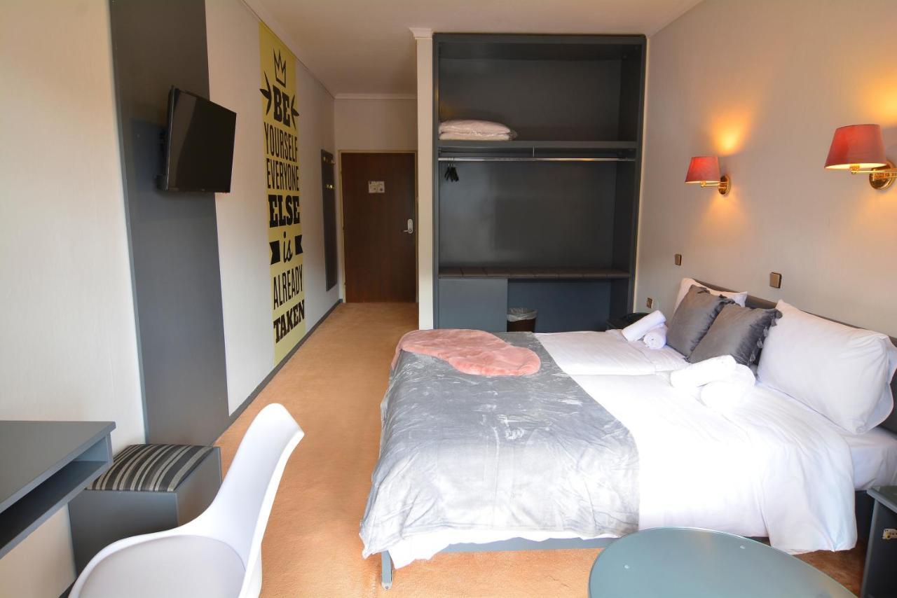 King Alexander Hotel Lerin Kültér fotó