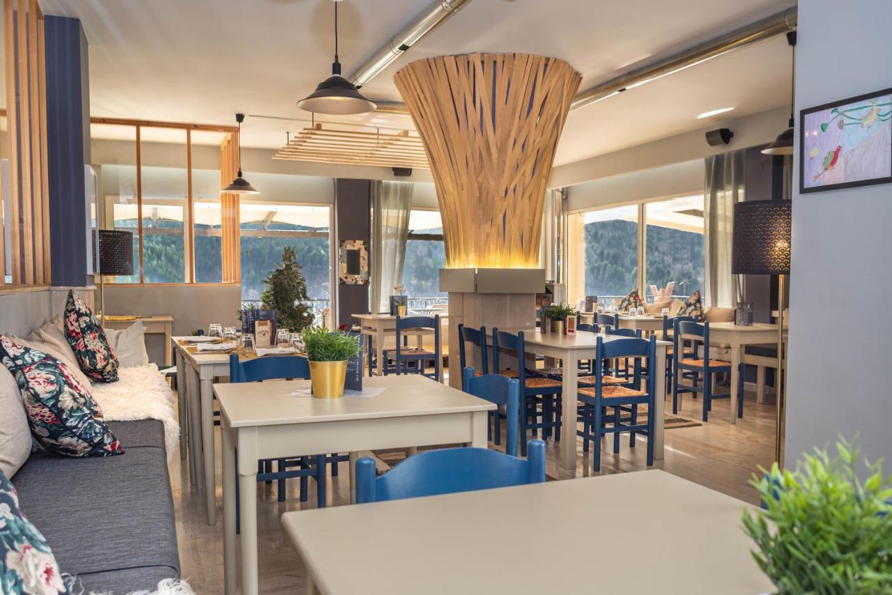 King Alexander Hotel Lerin Kültér fotó